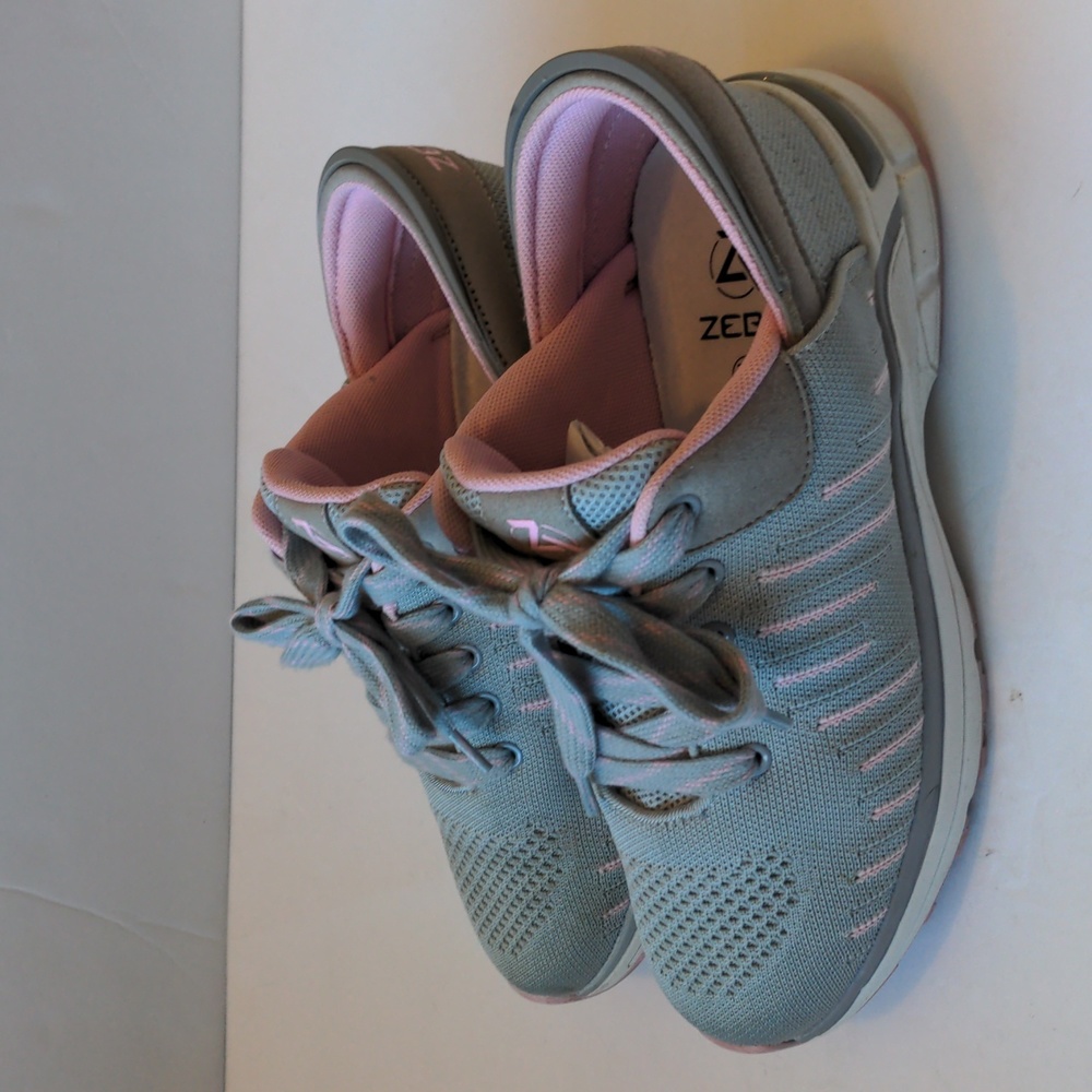 zeba slip on sneakers